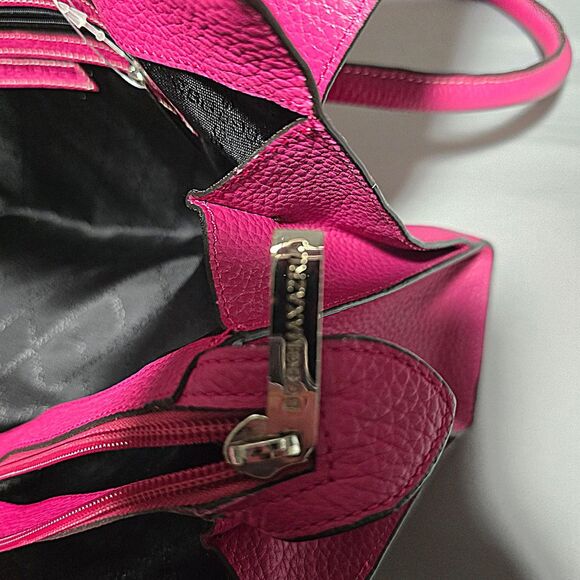 BCBGMAXAZRIA Large Magenta Pink Faux Leather Hand Bag - Picture 10 of 12